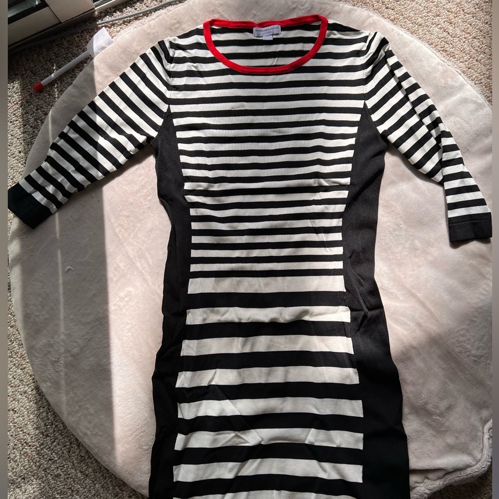 katherine barclay black and white dress